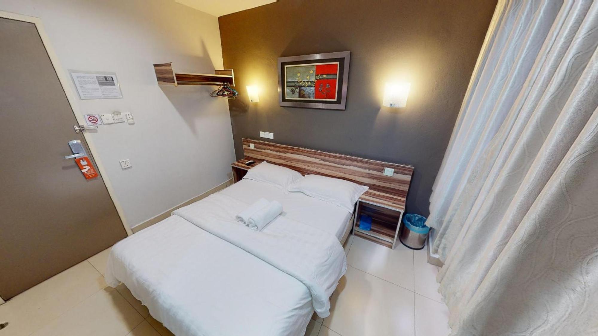 One Avenue Hotel Balakong Seri Kembangan Exterior photo
