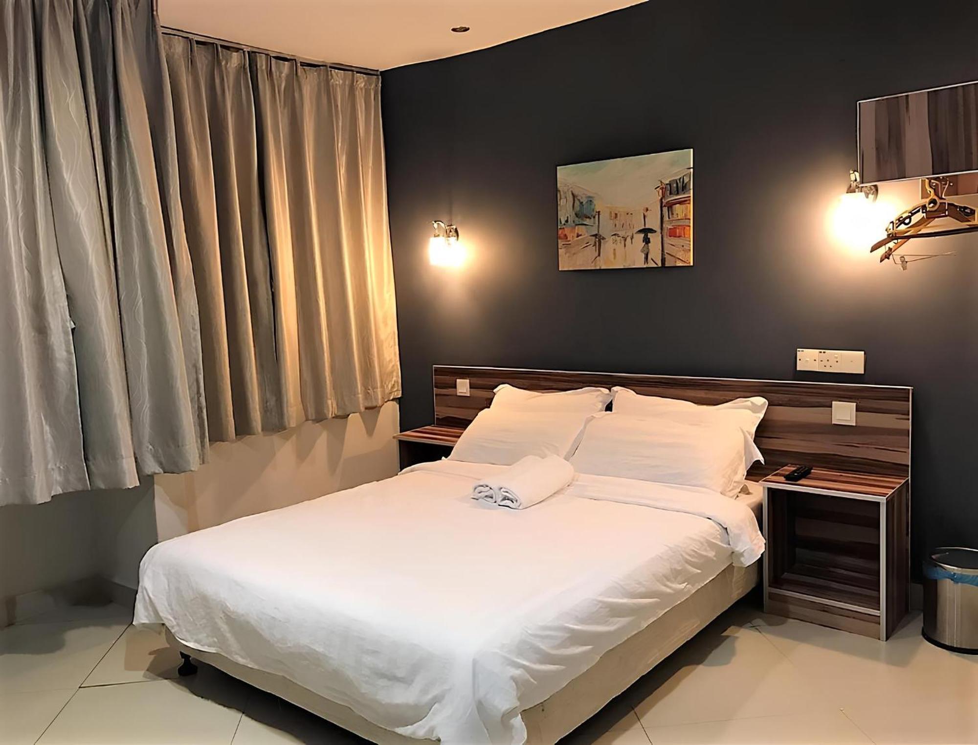 One Avenue Hotel Balakong Seri Kembangan Exterior photo